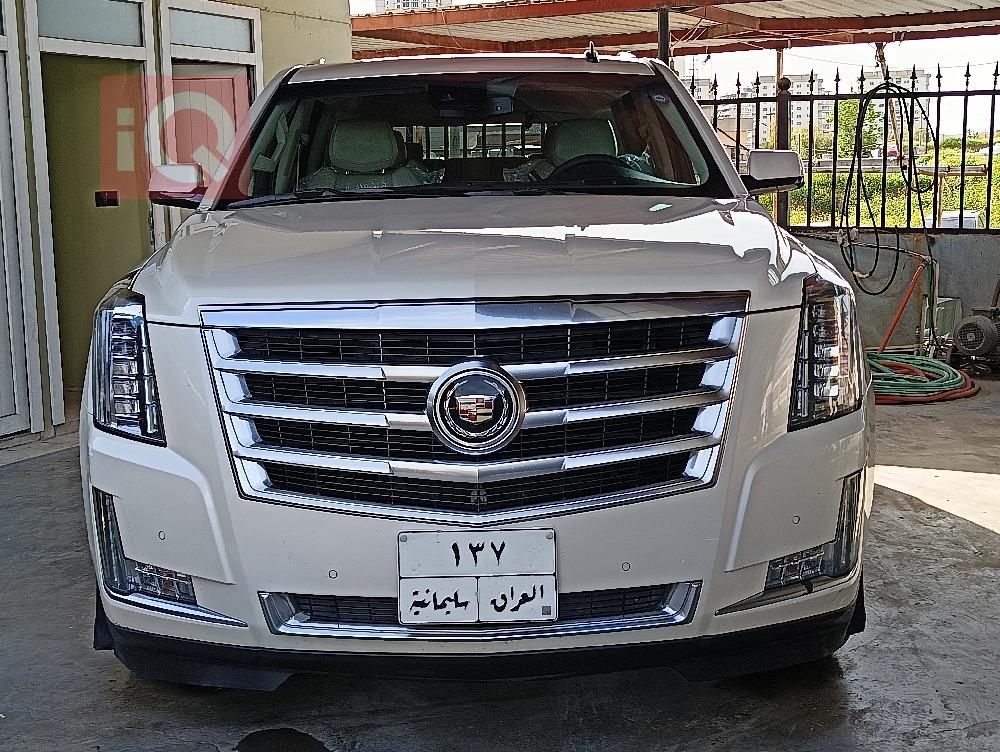 كاديلاك اسكاليد